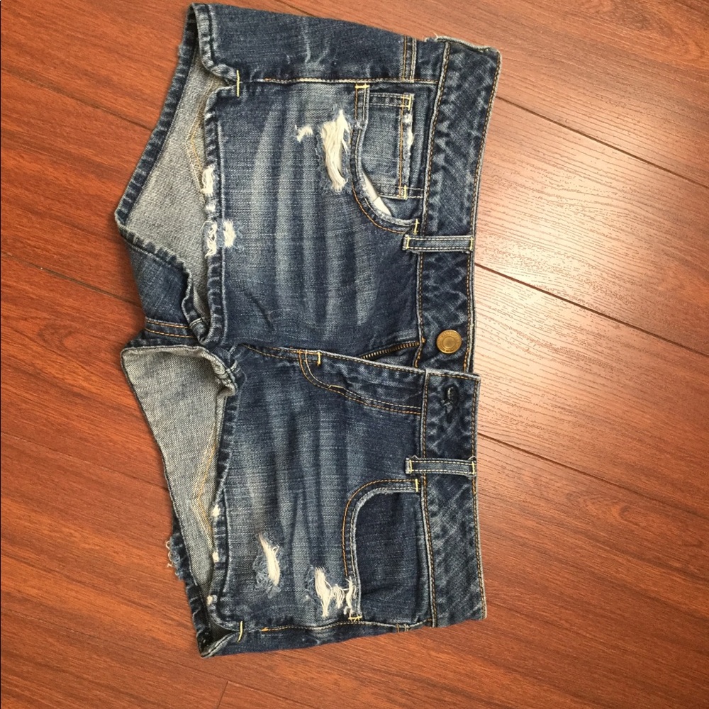 american eagle shorts